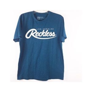 Young and Reckless Big R Script T-shirt Sz Medium